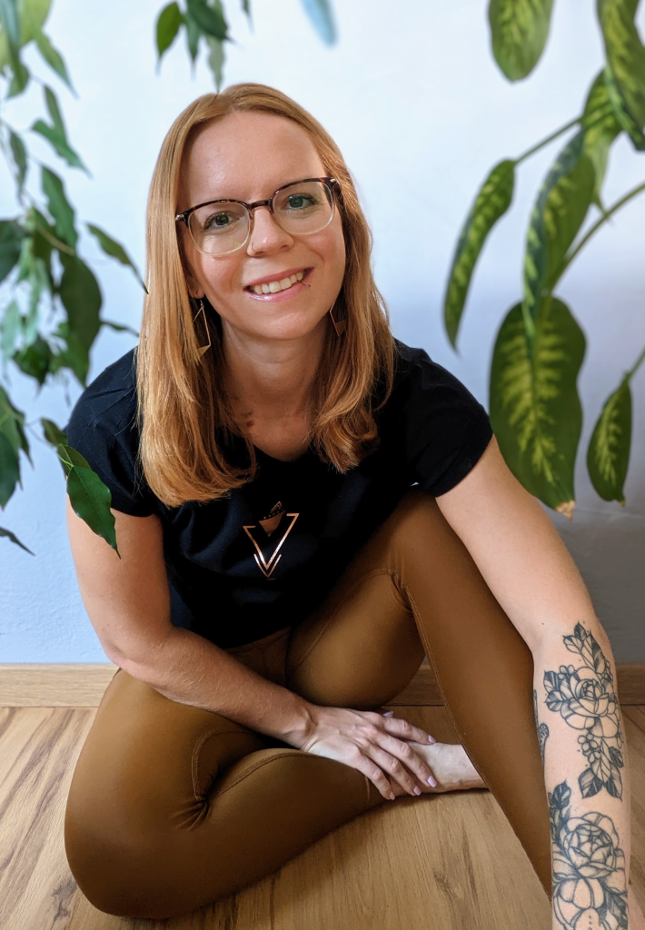 Portrait Feli von upfox yoga and breath